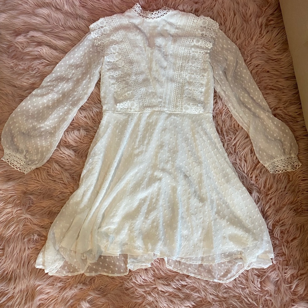 Lace Trim Swiss Dot Overlay White Dress SIZE: M